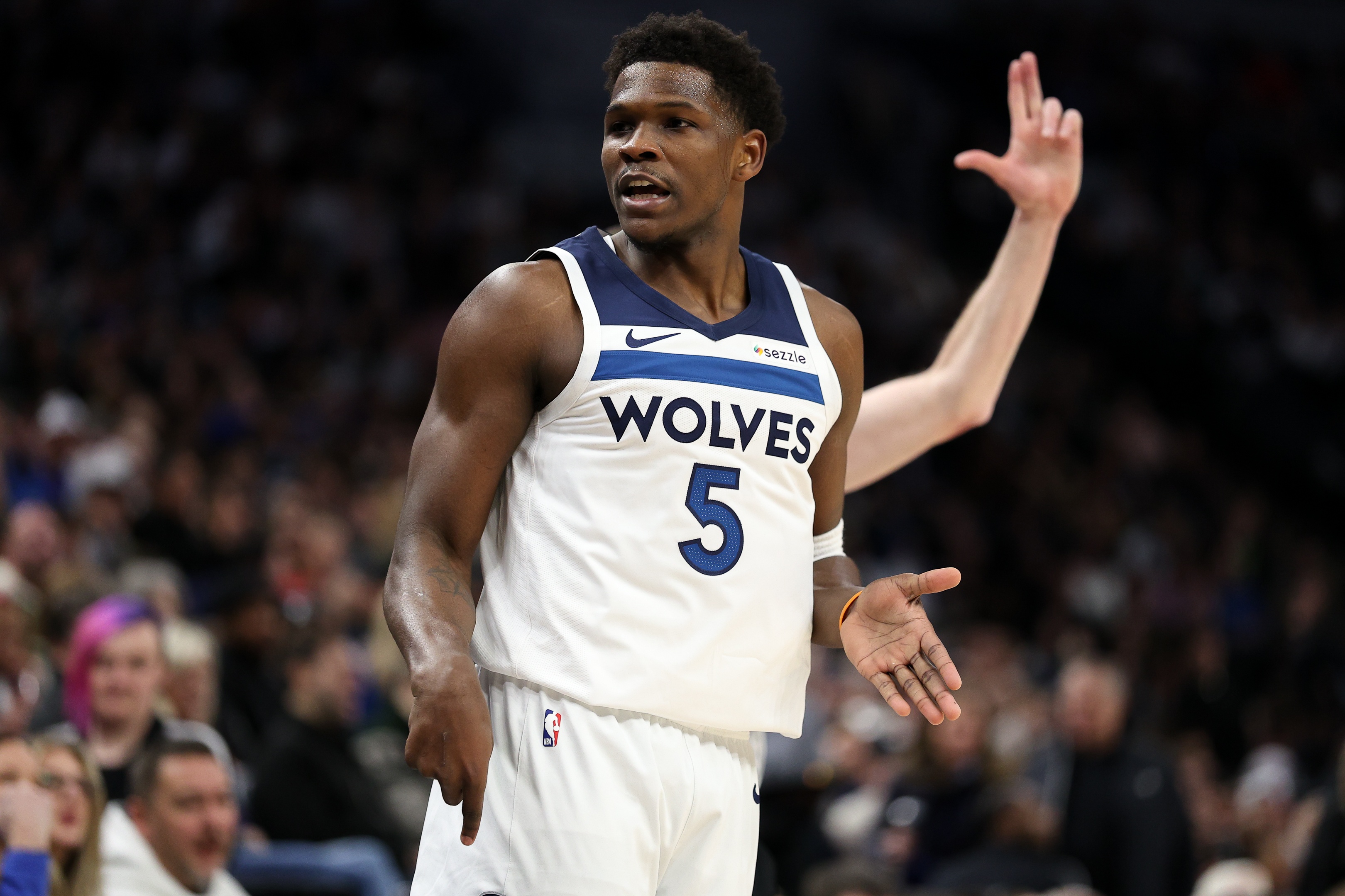  不能運(yùn)球！華子：NBA邀請我參加三分大賽 我想了想還是算了吧